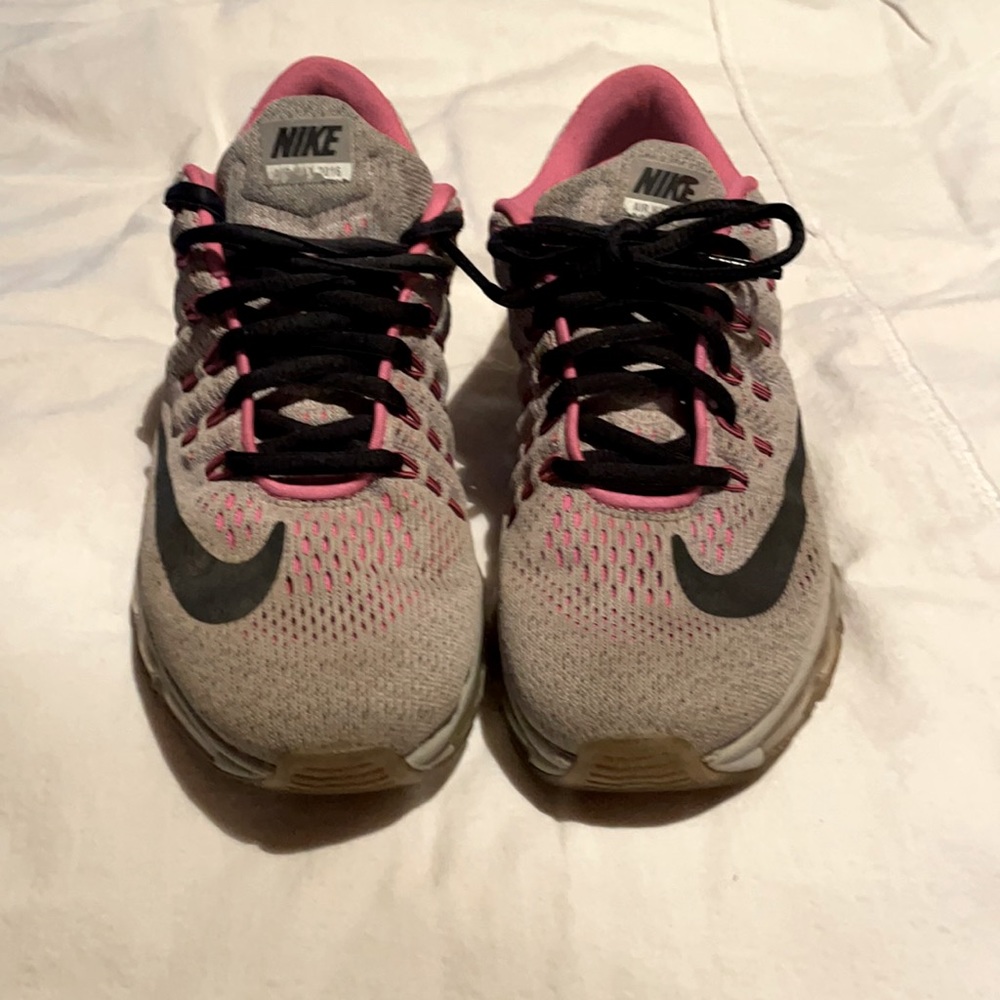 Nike air max wolf gray and black brilliant pink